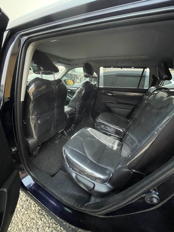 Thumbnail 2 of 2023 Toyota Highlander PLATINUM